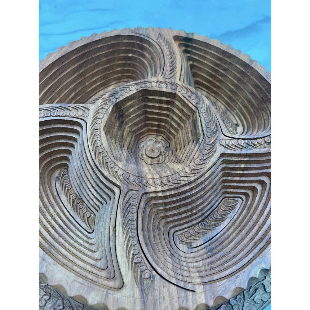 Hand Carved Collapsible Wooden Fruit Basket Spiral Design 5 Compartment Trivet